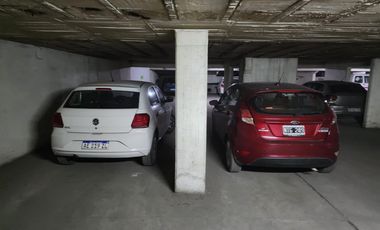 Cochera en venta en Neuquén, Confluencia