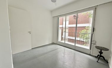 2 Ambientes a la Venta en la mejor zona de Acassuso