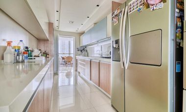 4 Ambientes con dep, 2 cocheras, baulera, seguridad y amenities.  Palermo!!