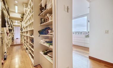 4 Ambientes con dep, 2 cocheras, baulera, seguridad y amenities.  Palermo!!