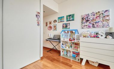 4 Ambientes con dep, 2 cocheras, baulera, seguridad y amenities.  Palermo!!