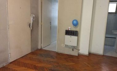 Alquiler Departamento de 3 ambientes a metros del obelisco
