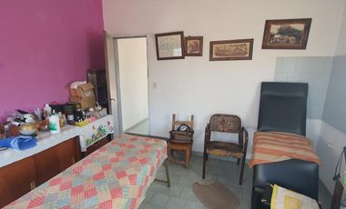 SE VENDE casa en Rio Ceballos! A pocas cuadras del Centro!!