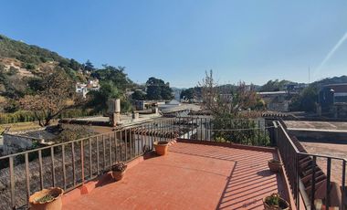 SE VENDE casa en Rio Ceballos! A pocas cuadras del Centro!!