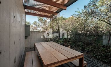 Residencia de autor con jardín y terrazas en la Condesa