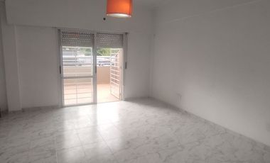 Departamento - Adrogue