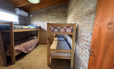 OPORTUNIDAD DE NEGOCIO Casa Quinta con pileta y jardin Ideal ALQUILER EVENTOS