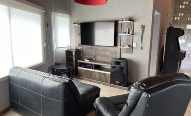 OPORTUNIDAD DE NEGOCIO Casa Quinta con pileta y jardin Ideal ALQUILER EVENTOS