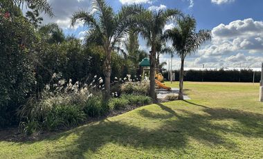 OPORTUNIDAD DE NEGOCIO Casa Quinta con pileta y jardin Ideal ALQUILER EVENTOS