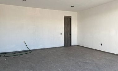 CASA EN VENTA EN VILLA MAGNA