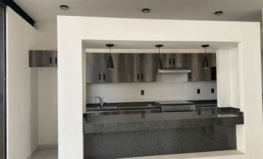 CASA EN VENTA EN VILLA MAGNA