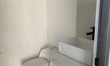 CASA EN VENTA EN VILLA MAGNA