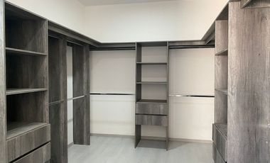 CASA EN VENTA EN VILLA MAGNA