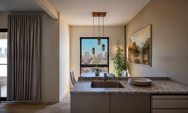 Edificio Comercial de Pozo 2 y 3 ambientes en Banfield Este