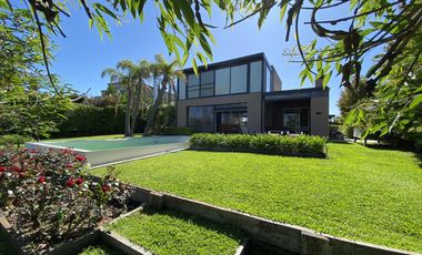 Casa en venta - Albanueva - Tigre