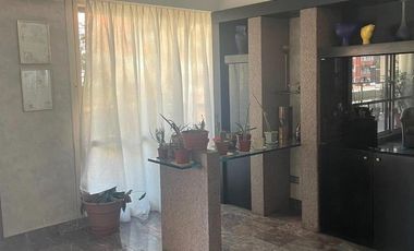 4 ambientes con dependencia y cocheras - Coronel Diaz 2100