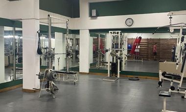 4 ambientes con dependencia y cocheras - Coronel Diaz 2100