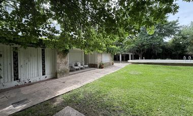 Terreno de 1800 m2 compuesto por 6 lotes