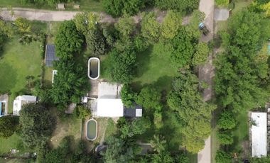 Terreno de 1800 m2 compuesto por 6 lotes