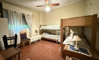 Terreno de 1800 m2 compuesto por 6 lotes