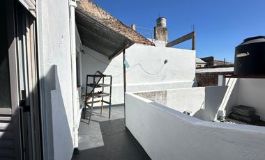 ALQUILER PH 3 AMBIENTES TERRAZA Y BALCÓN