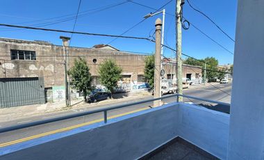 ALQUILER PH 3 AMBIENTES TERRAZA Y BALCÓN