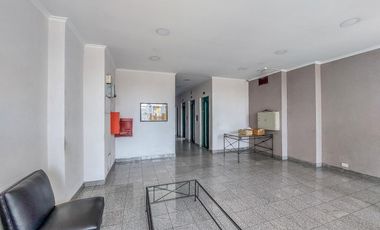 Venta departamento de 4 ambientes con balcón en Ciudadela - VISTA ABIERTA
