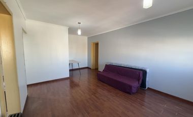 Departamento en  1 de mayo 13-04