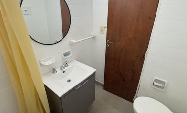 Departamento en  1 de mayo 13-04