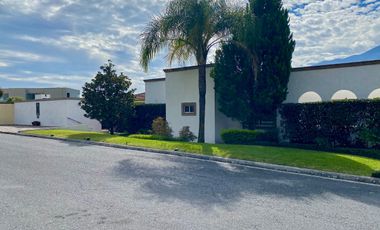 Residencia en Venta Portal del Huajuco, Carretera Nacional