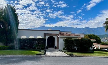 Residencia en Venta Portal del Huajuco, Carretera Nacional