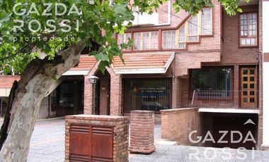 Cochera en venta en Almirante Brown