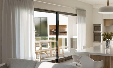 Casa en  J. Maistegui 2826 – 2 dorms – Funes