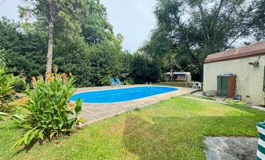 Casa de tres dormitorios en Ibarlucea c gran Lote