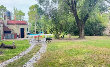 Casa de tres dormitorios en Ibarlucea c gran Lote