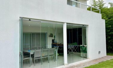 Casa en Fincas de Iraola II