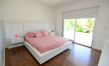 Casa en Fincas de Iraola II