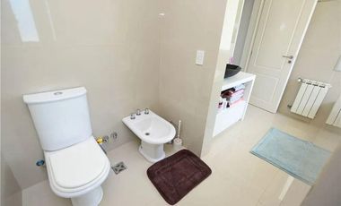 Casa en Fincas de Iraola II