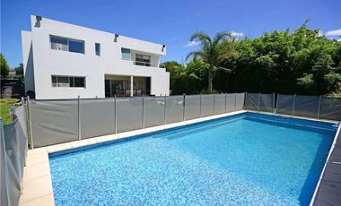 Casa en Fincas de Iraola II