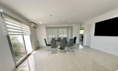 Casa en Fincas de Iraola II