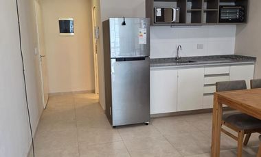 Alquiler Monoambiente Amoblado con Cochera - San Martin  54 - Cipolletti Rio Negro