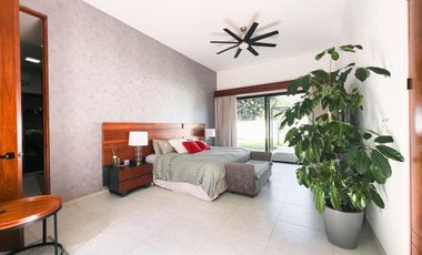 ESPECTACULAR CASA EN VENTA EN PRIVADA HACIENDA CHOLUL, CON AMPLIA TERRAZA.
