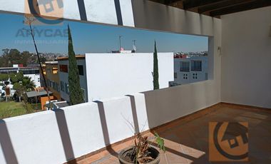 Casa en venta en Ave. Porfirio Diaz en Rinconada de las Arboledas, Atizapán de Zaragoza