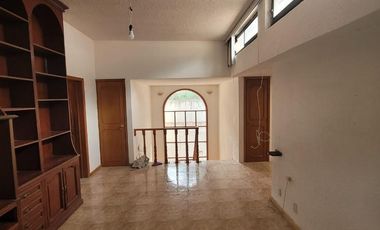 CASA EN VENTA EN  CD. MEXICO-TLALPAN COLONIA MIGUEL HIDALGO SUP 320 m2