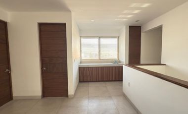 Bodega en Renta Blvd. Saturno, San Miguel de Rentería León, Guanajuato