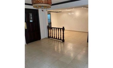 ALQUILER Y VENTA DE CASA LINEA BLANCA EN LA ALAMEDA - BETANIA 388 MTS