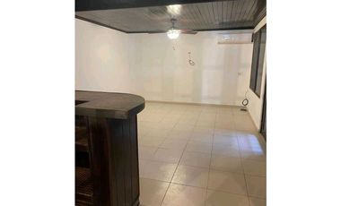 ALQUILER Y VENTA DE CASA LINEA BLANCA EN LA ALAMEDA - BETANIA 388 MTS