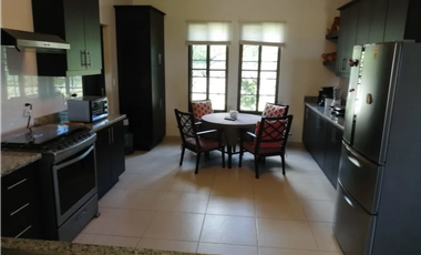 SAN CARLOS / 1500M2 / 3 HAB+CASA HUSPED / HACIENDA PACIFICA / PISCINA