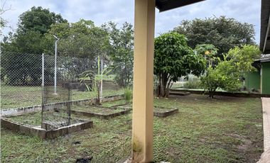 SE VENDE CASA EN NATA DE 4 HABITACIONES CERCA DE LA PANAMERICANA