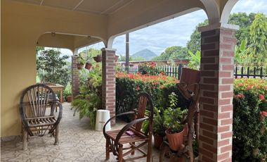 COCLE / NATA / 4 HABITACION / 2 BAÑOS / 308M / TERRAZA / PATIO